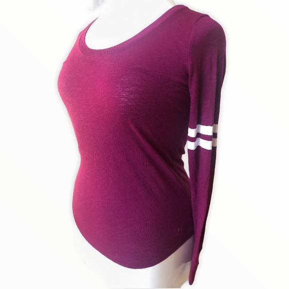 VS Pink Long Sleeve Top - Picture 4 of 6